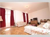 Apartament in vila 3 cam CAROL, pret vanzare 173,500 EUR&nbsp;&nbsp;&nbsp;<a href='http://www.kpimobiliare.ro/details/apartament-in-vila-3-camere-carol-173,500-eur-vanzare-kpa8829' style='text-decoration:none;'><span style='color:#d89f2a;font-weight:bold;'>...detalii</span></a>
